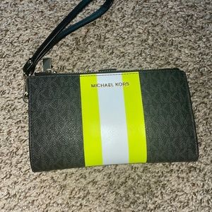 Michael Kors phone wristlet